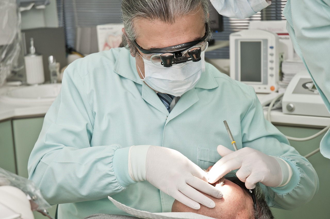 日曜診療の完全個室歯科で受けられる治療内容は？