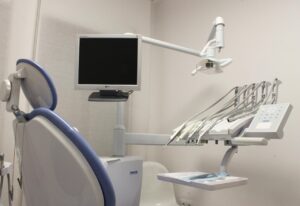 営業職向けの矯正歯科個室は本当におすすめ？口コミからわかる実態とは？